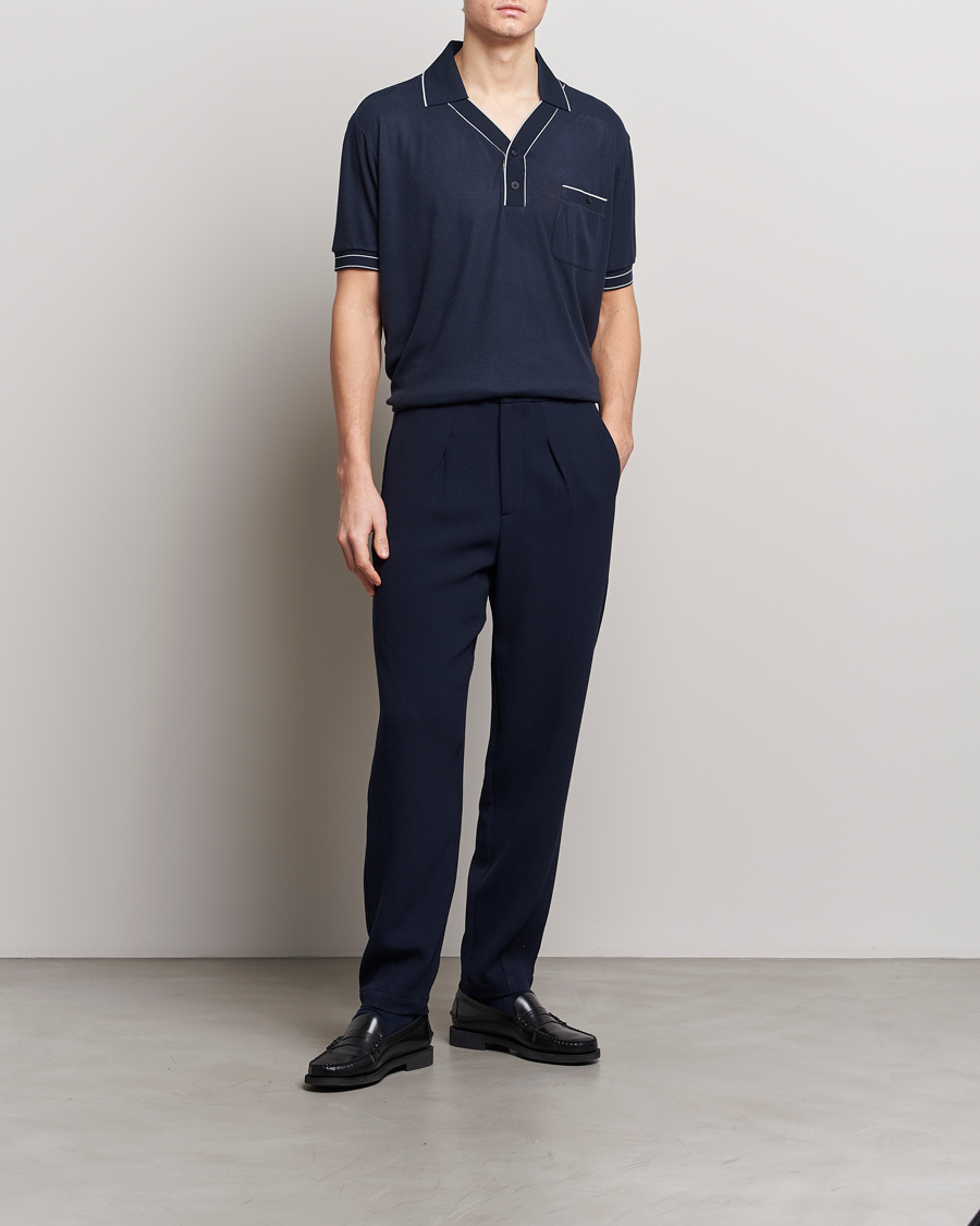 Uomini | Pantaloni | Giorgio Armani | Pleated Rib Wool Trousers Navy