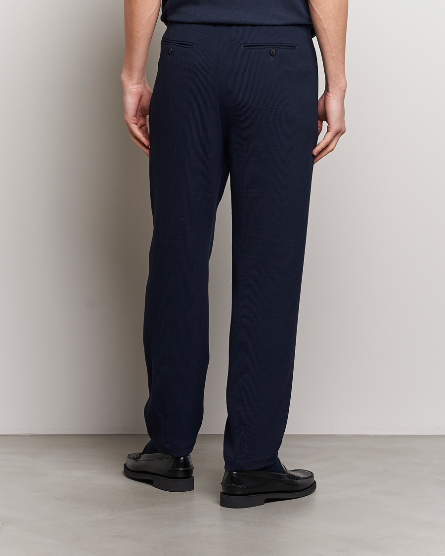 Uomini | Pantaloni | Giorgio Armani | Pleated Rib Wool Trousers Navy