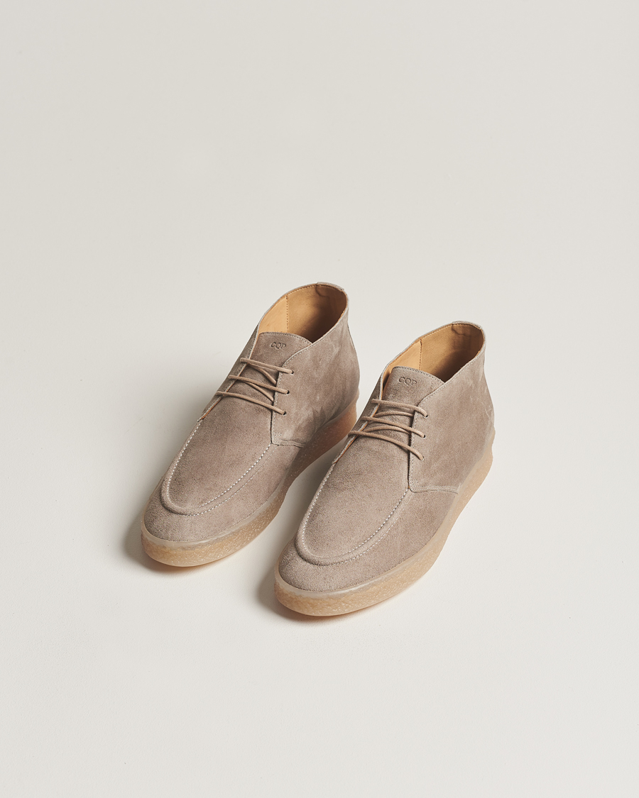 Uomini | CQP Plana Suede Chukka Taupe | CQP | Plana Suede Chukka Taupe