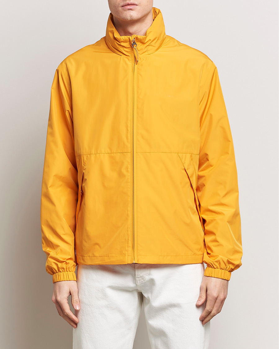 Uomini | Giacche | GANT | Light Nylon Windcheater Medal Yellow