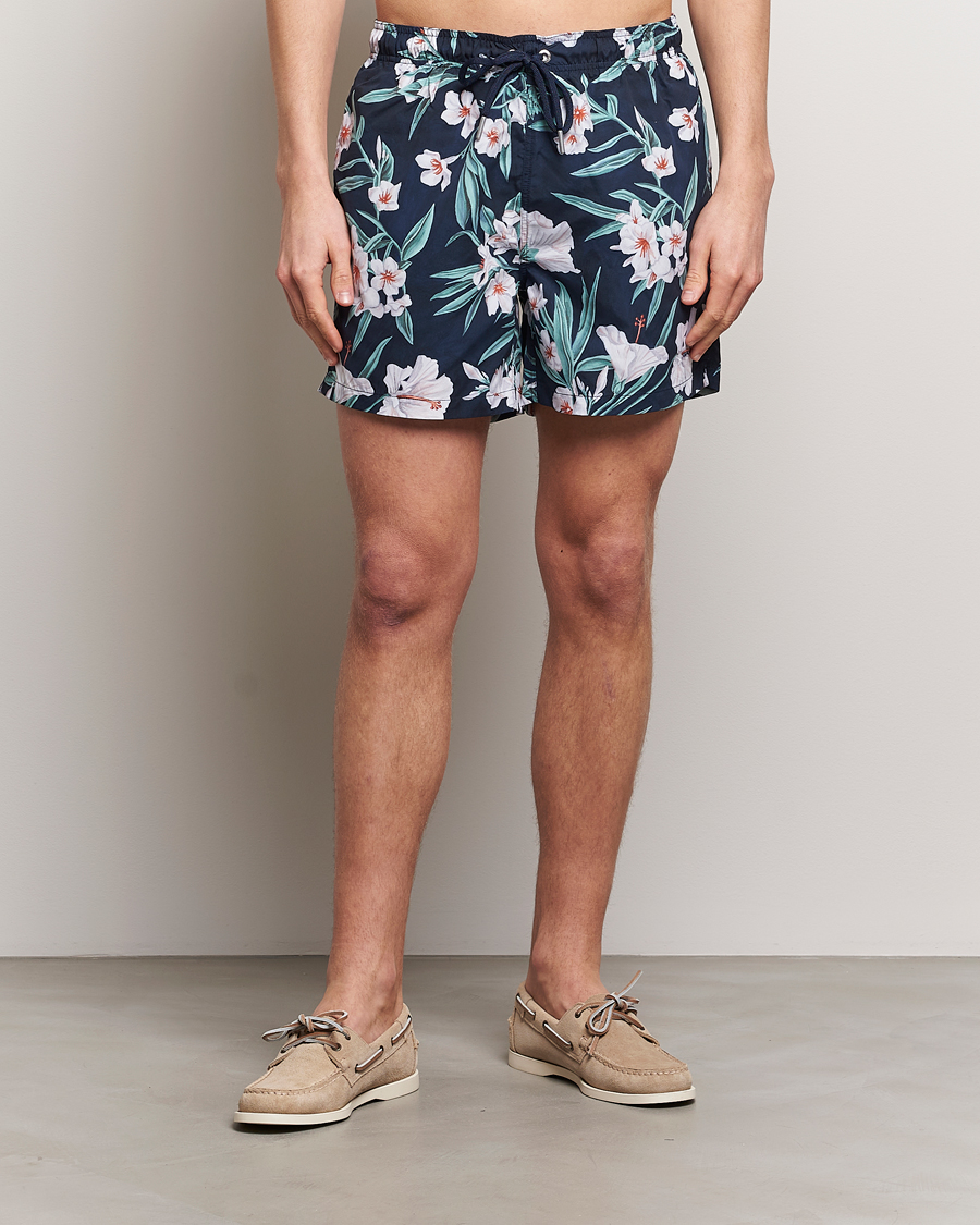 Uomini | Costumi da bagno | Gant | Printed Flower Swimshorts Evening Blue