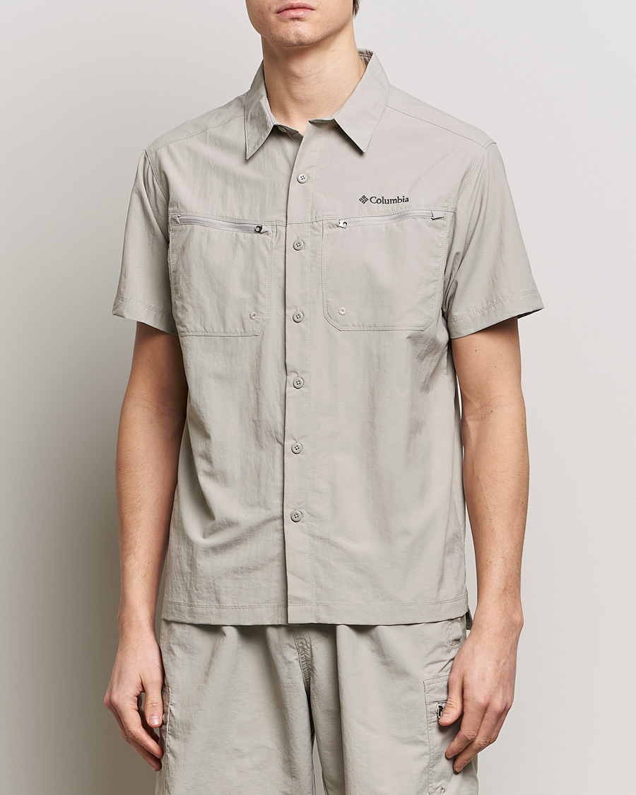 Uomini | Camicie | Columbia | Mountaindale Short Sleeve Outdoor Shirt Flint Grey