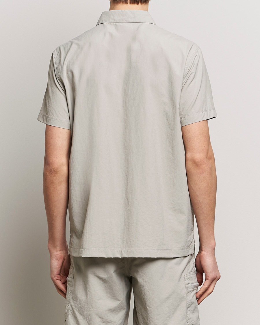 Uomini | Camicie | Columbia | Mountaindale Short Sleeve Outdoor Shirt Flint Grey