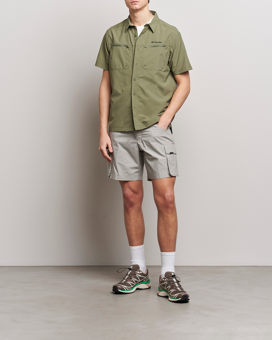 Uomini | Camicie | Columbia | Mountaindale Short Sleeve Outdoor Shirt Stone Green