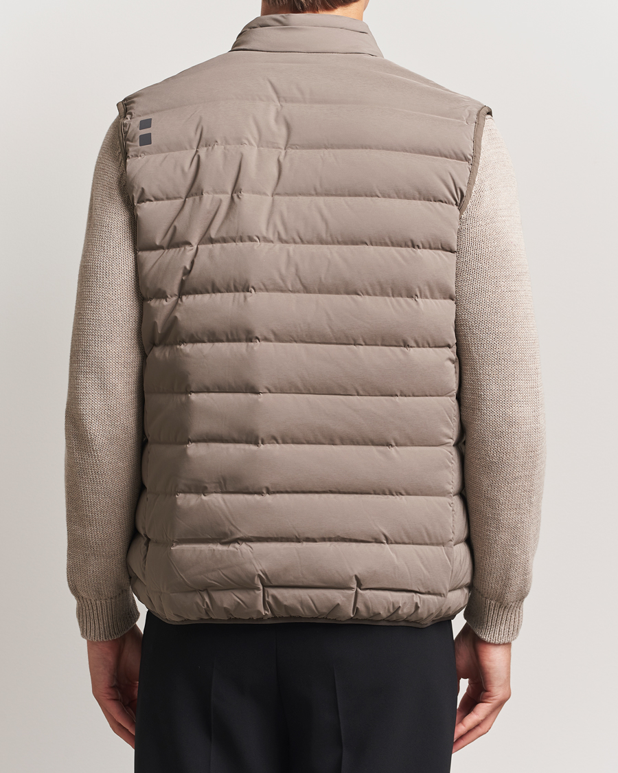 Uomini | Gilet | UBR | Sonic Vest Dark Sand