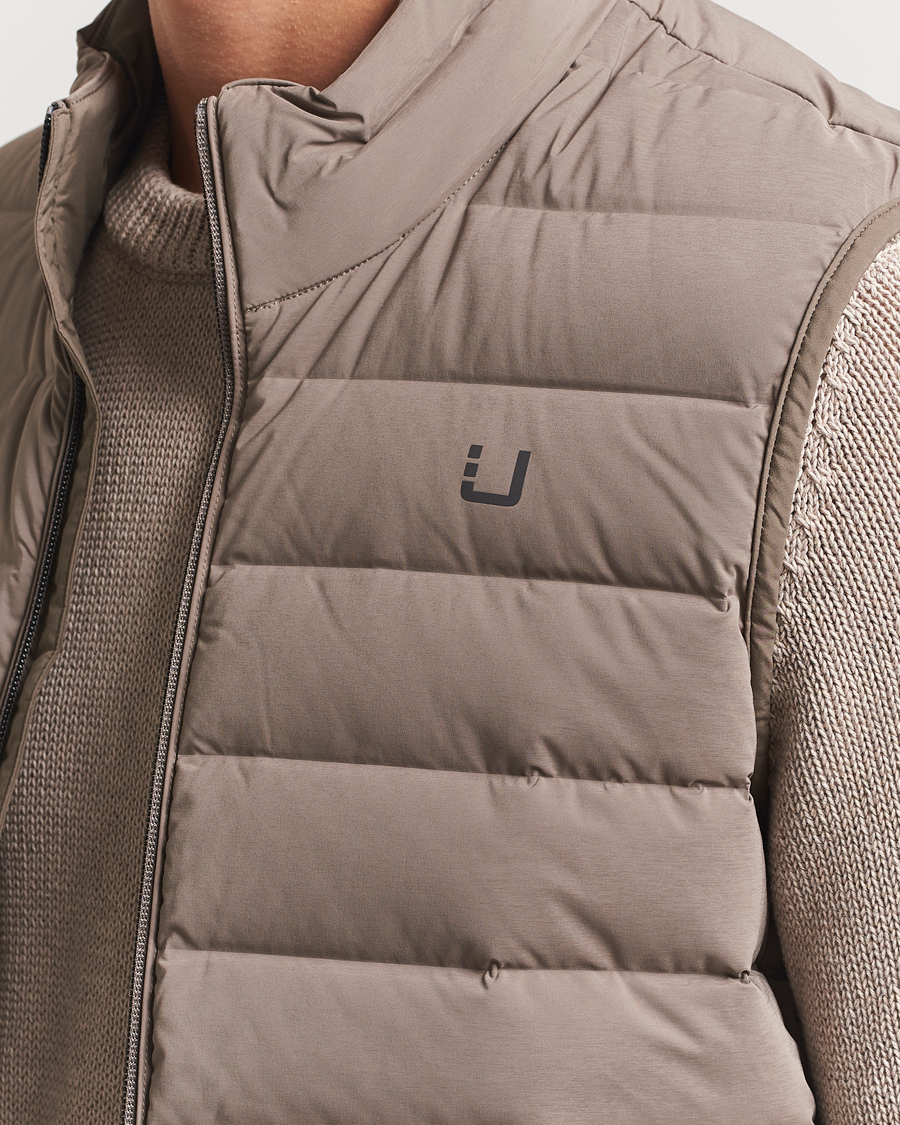 Uomini | Gilet | UBR | Sonic Vest Dark Sand