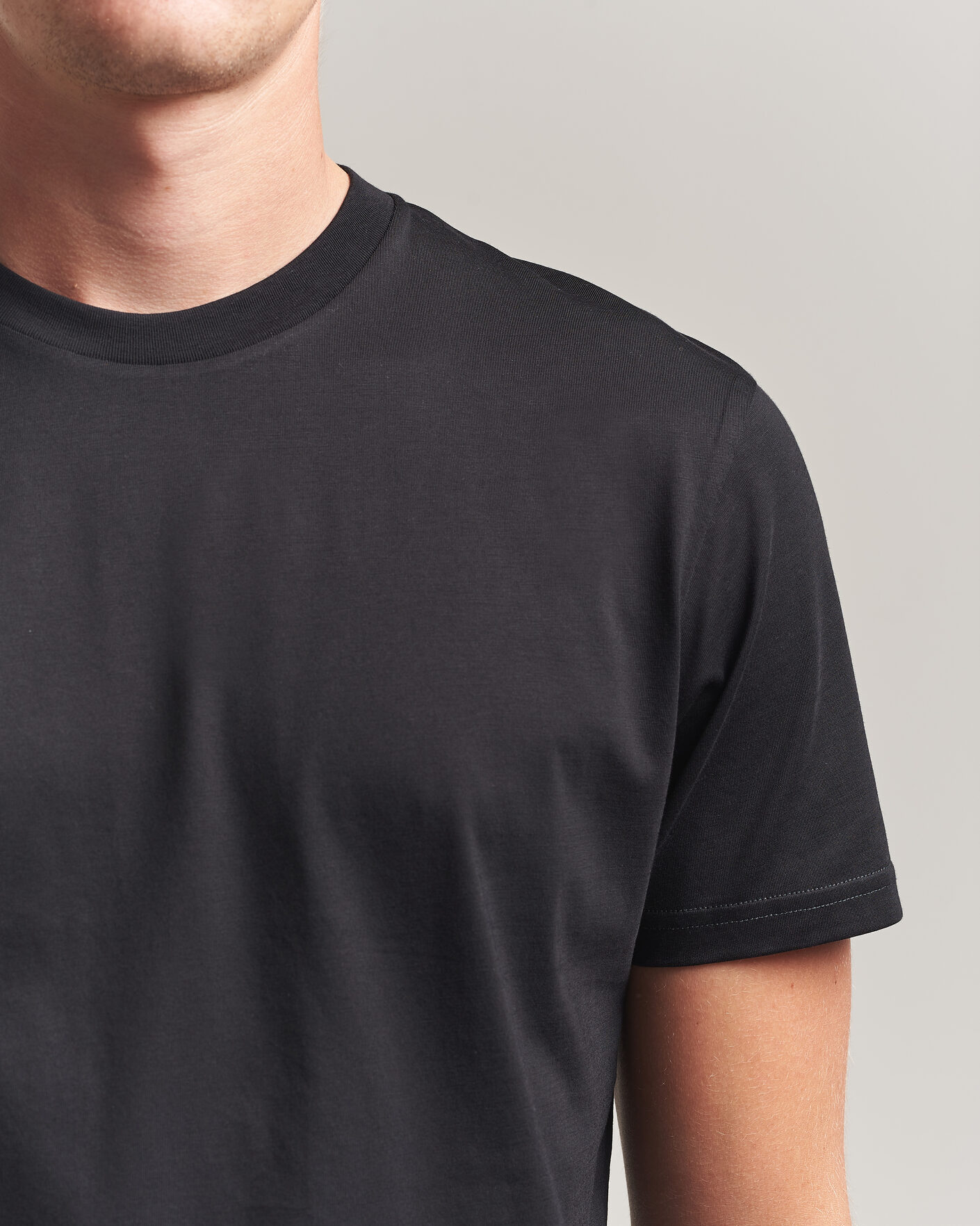 Uomini | T-shirt | Sunspel | Riviera Midweight T-Shirt Black