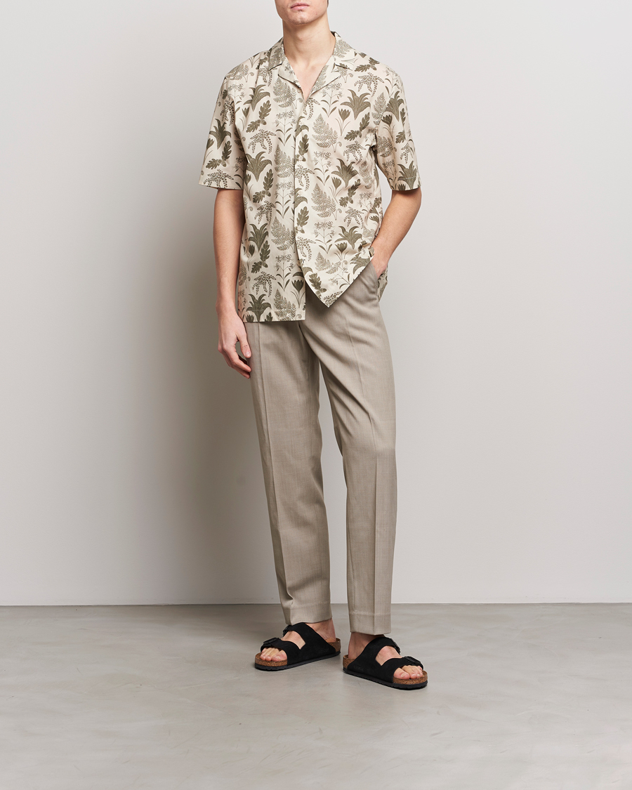 Uomini | Camicie | Sunspel | Katie Scott Short Sleeve Printed Resort Shirt Ecru