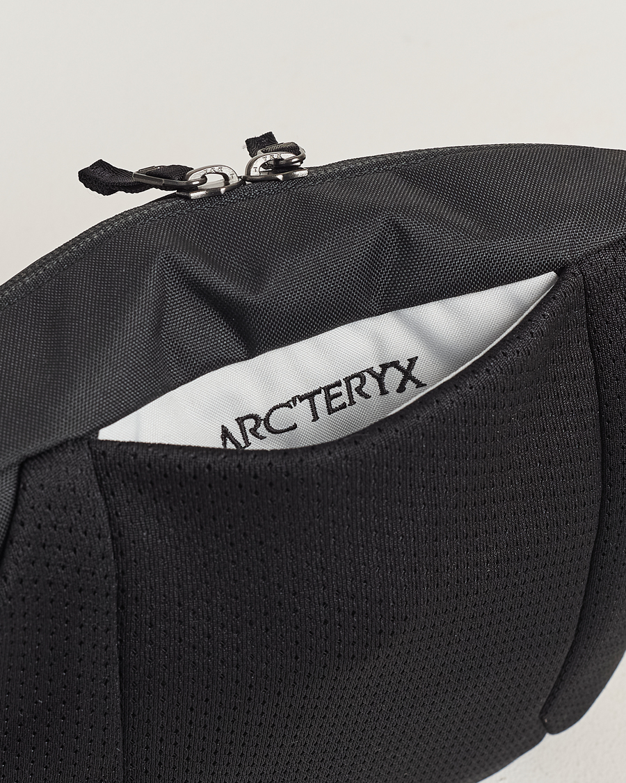 Uomini | Arc'teryx Mantis 2 Waist Pack Black | Arc'teryx | Mantis 2 Waist Pack Black