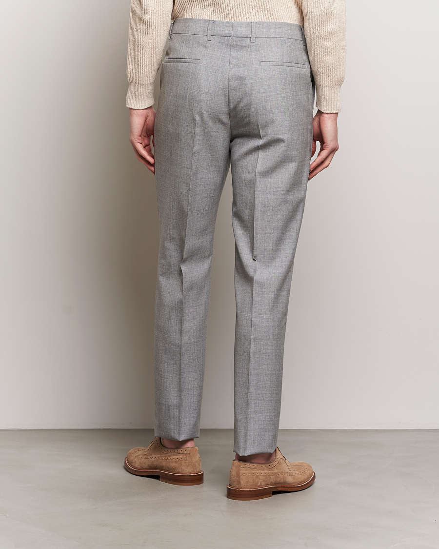 Uomini | Pantaloni | Brunello Cucinelli | Pleated Wool Trousers Light Grey