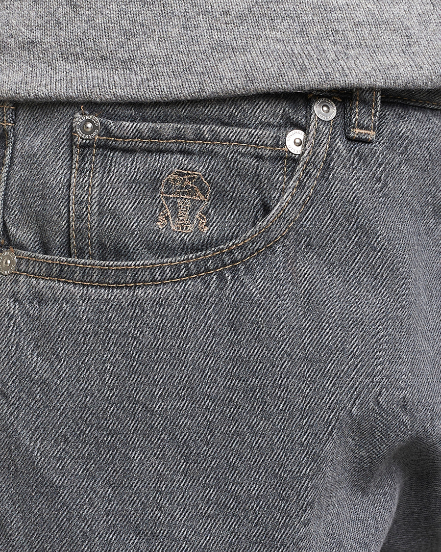 Uomini | Jeans | Brunello Cucinelli | Leisure Fit Jeans Grey Wash