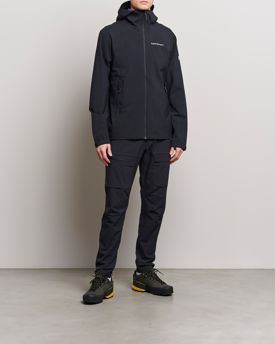 Uomini | Giacche | Peak Performance | Trail Hipe Hooded Shell Jacket Black