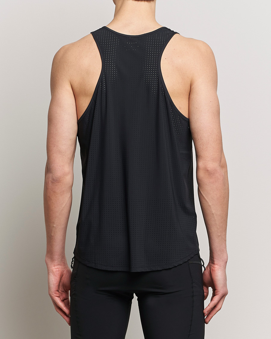 Uomini | T-shirt | Satisfy | Space-O Singlet Black