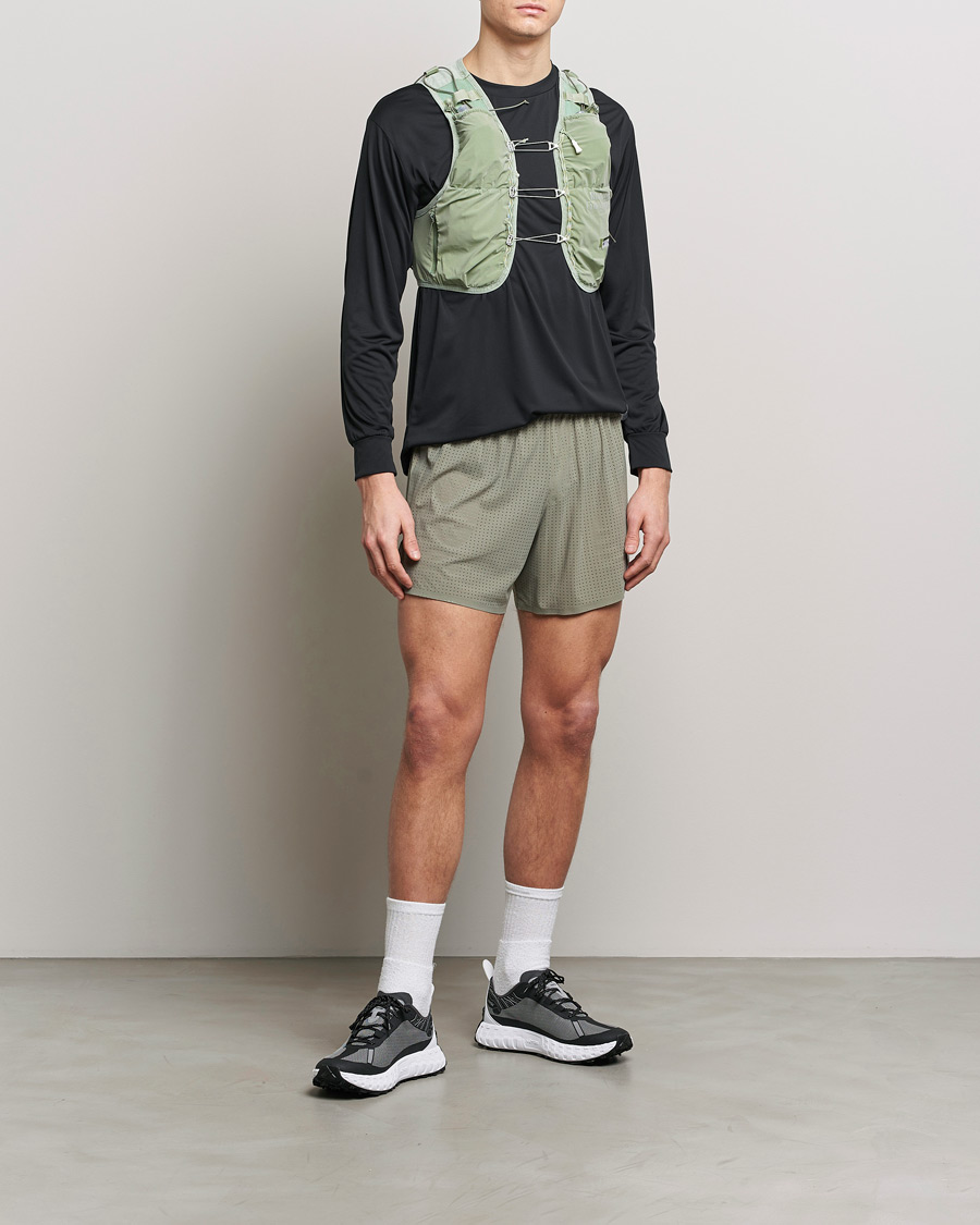 Uomini | Pantaloncini | Satisfy | Space-O 5 Inch Shorts Dark Sage