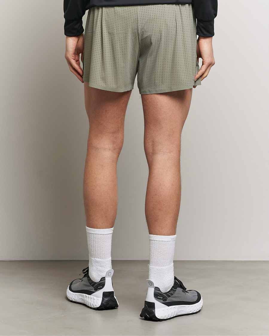 Uomini | Pantaloncini | Satisfy | Space-O 5 Inch Shorts Dark Sage
