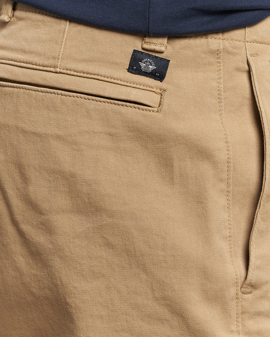 Uomini | Pantaloncini | Dockers | Alpha Chino Short Straight Harvest Gold