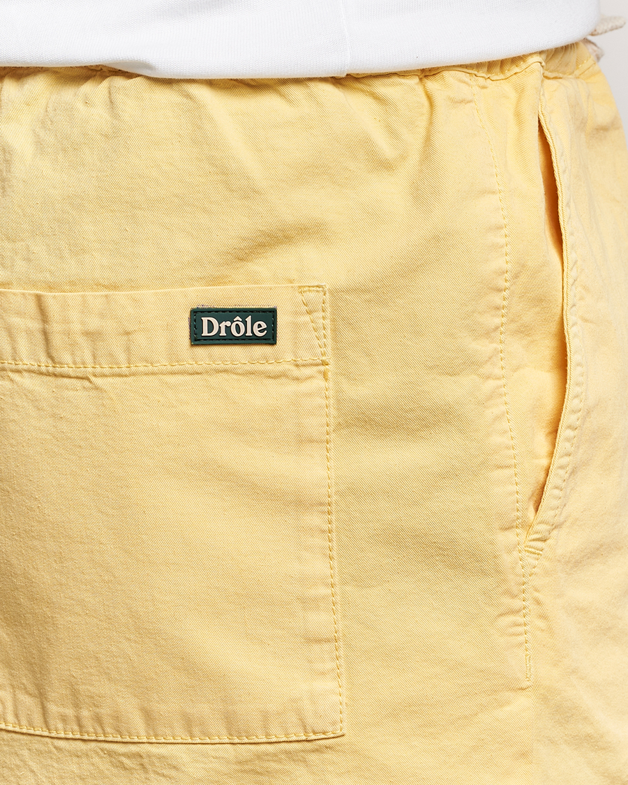 Uomini | Pantaloncini | Drôle de Monsieur | Drawstring Shorts Light Yellow