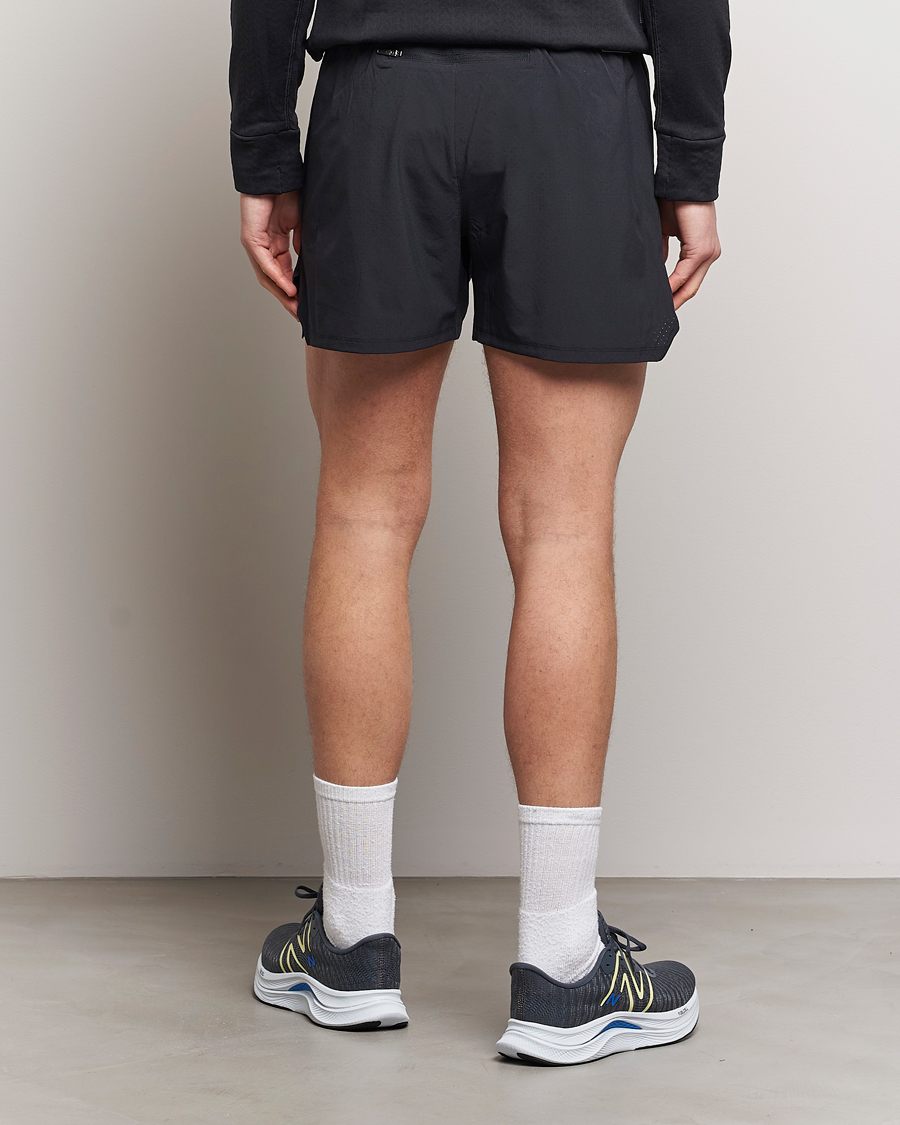Uomini | Pantaloncini | New Balance Running | Athletics 5 RC Shorts Black