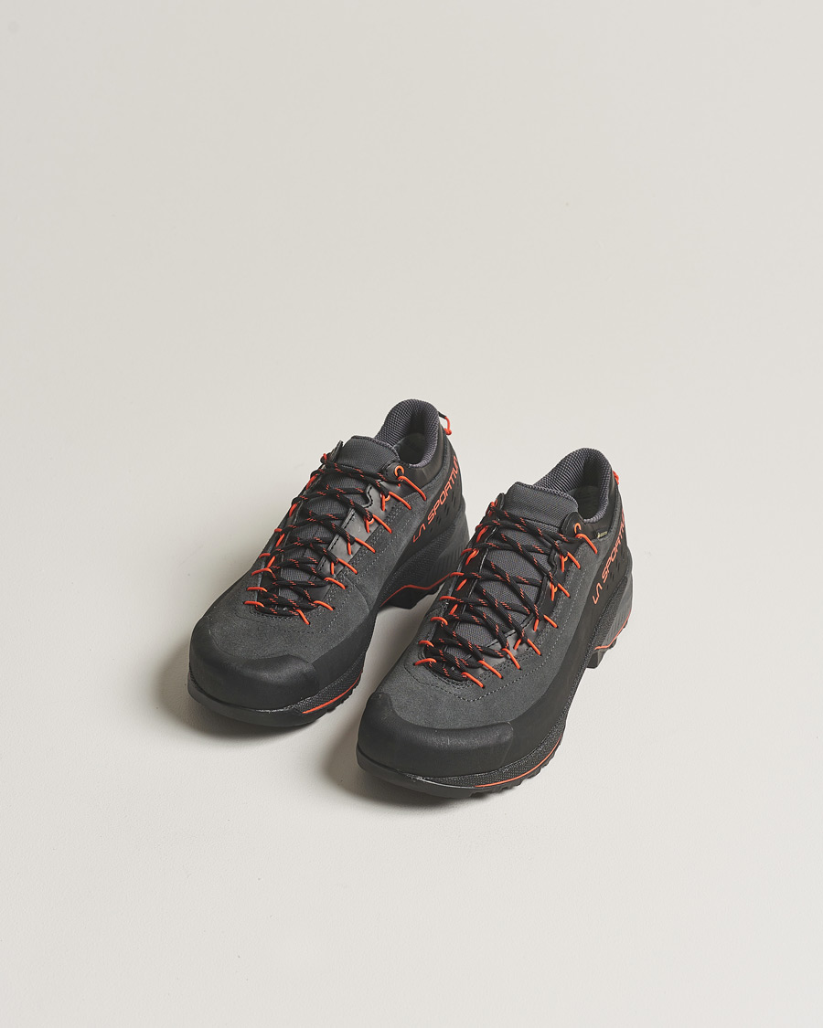 Uomini | La Sportiva TX4 Evo GTX Hiking Shoes Carbon/Cherry Tomato | La Sportiva | TX4 Evo GTX Hiking Shoes Carbon/Cherry Tomato