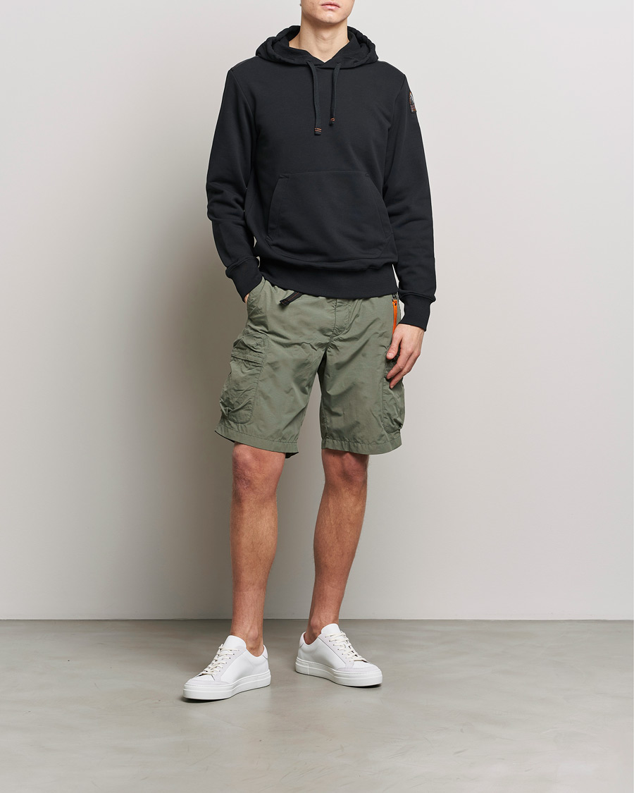 Uomini | Pantaloncini | Parajumpers | Walton Vintage Nylon Shorts Thyme Green