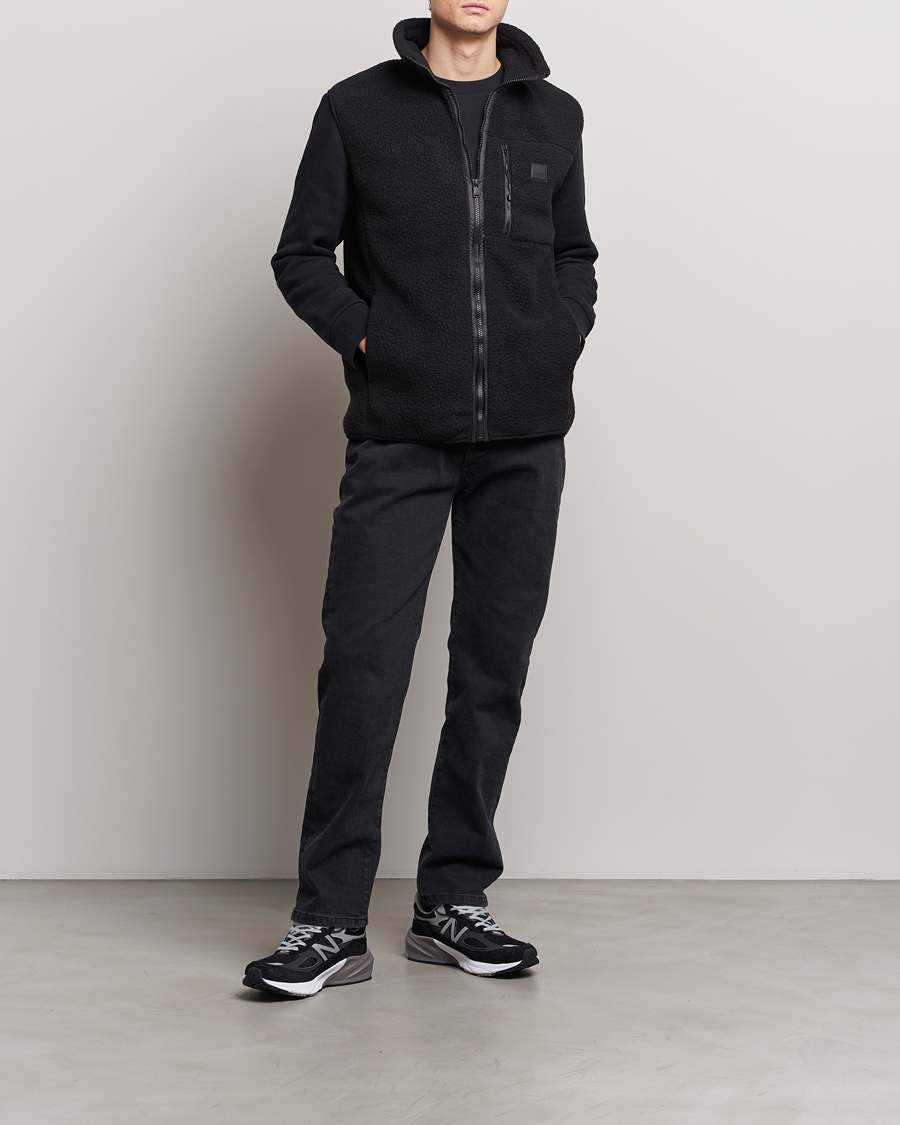 Uomini | Maglieria | RAINS | Yermo Fleece Vest Black