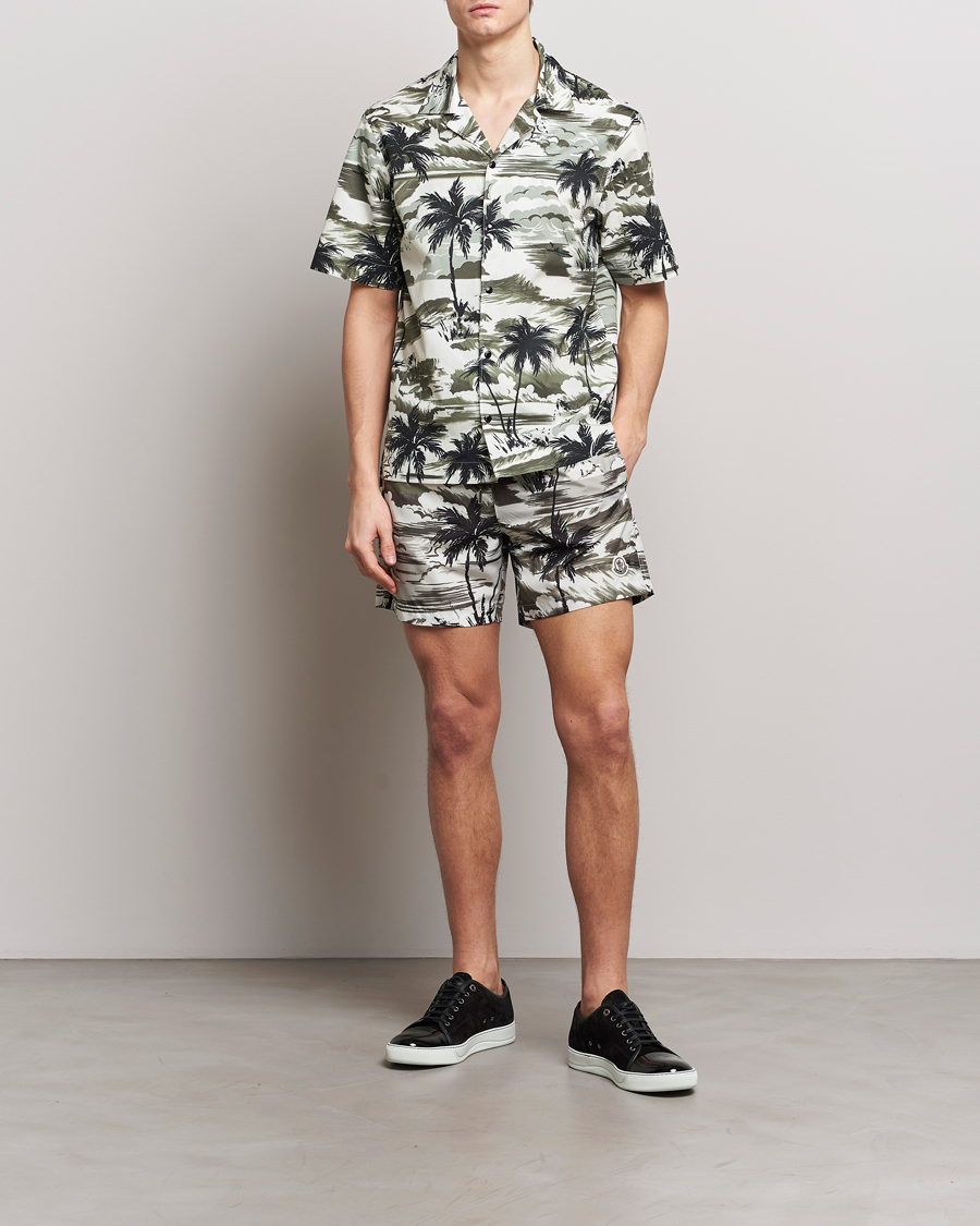 Uomini | Costumi da bagno | Moncler | Palm Printed Swim Shorts White/Olive