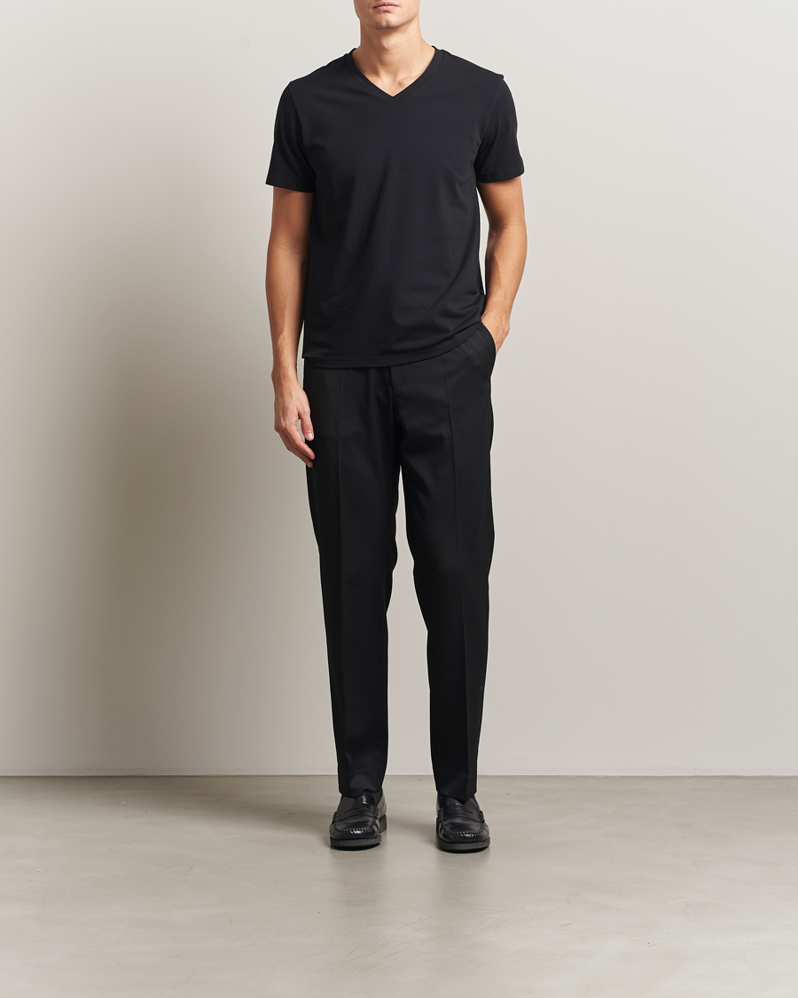 Uomini | T-shirt | Filippa K | Organic Cotton V-Neck T-Shirt Black