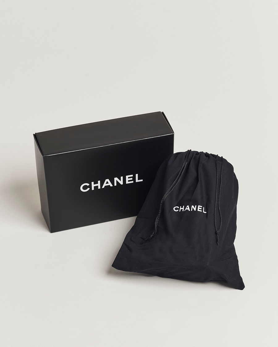 Uomini | Chanel Pre-Owned Patent Flap Bag Yellow | Chanel Pre-Owned | Patent Flap Bag Yellow