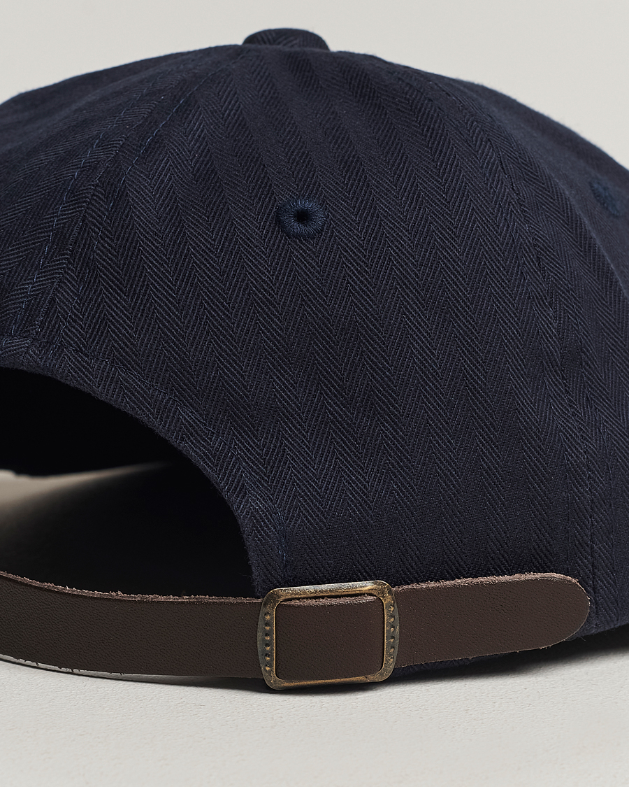 Uomini | BEAMS PLUS 6 Panel Herringbone Cap Navy | BEAMS PLUS | 6 Panel Herringbone Cap Navy