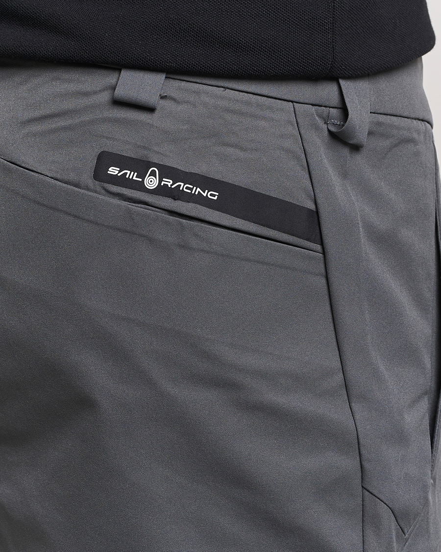 Uomini | Pantaloncini | Sail Racing | Spray T8 Shorts Dark Grey