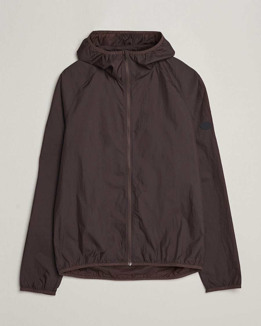 Uomini | Giacche | District Vision | Ultralight Packable DWR Wind Jacket Cacao