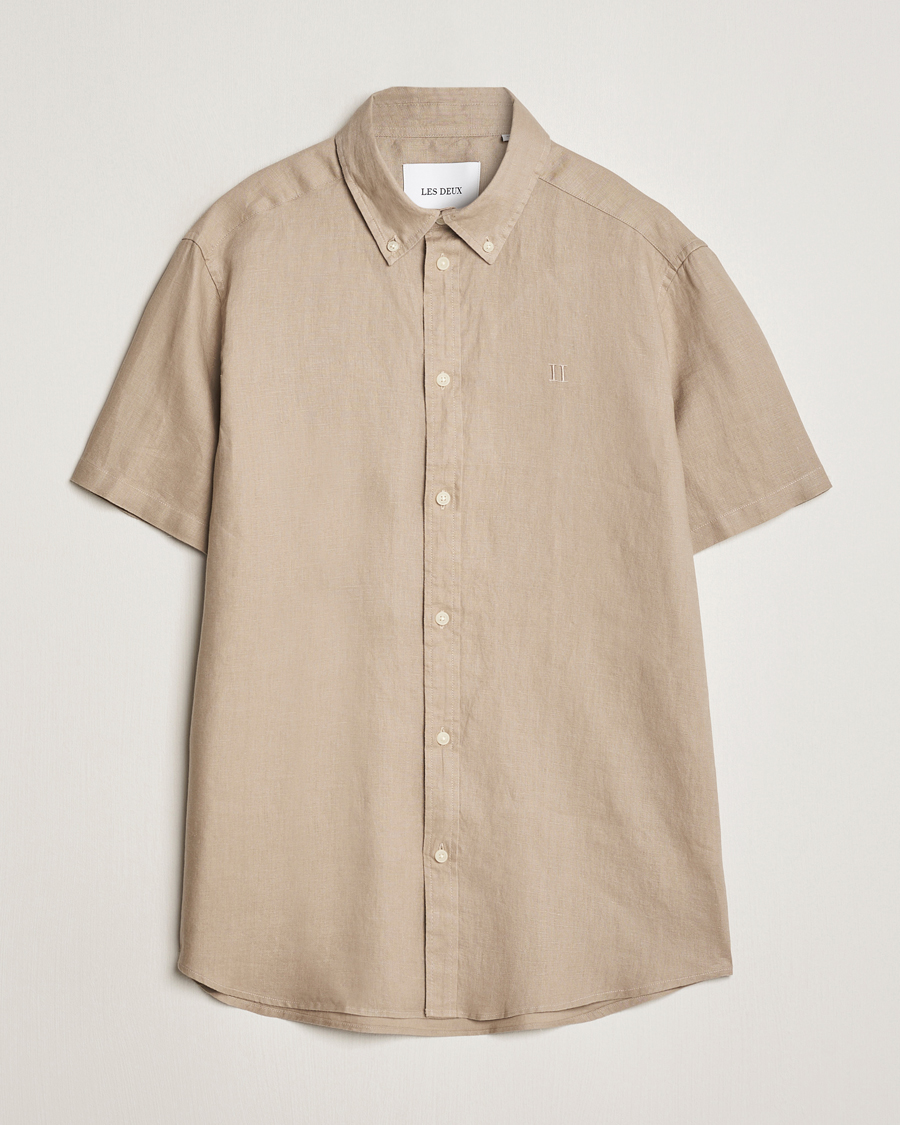 Uomini | Camicie | LES DEUX | Kris Short Sleeve Linen Shirt Dark Sand