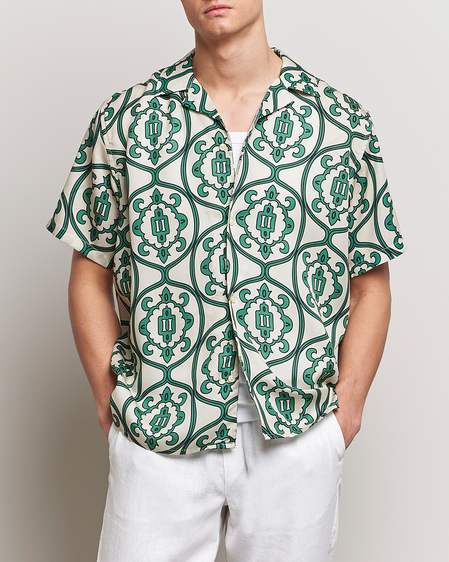 Uomini | Camicie | LES DEUX | Ornament Print Tencel Shirt Ivory/Green