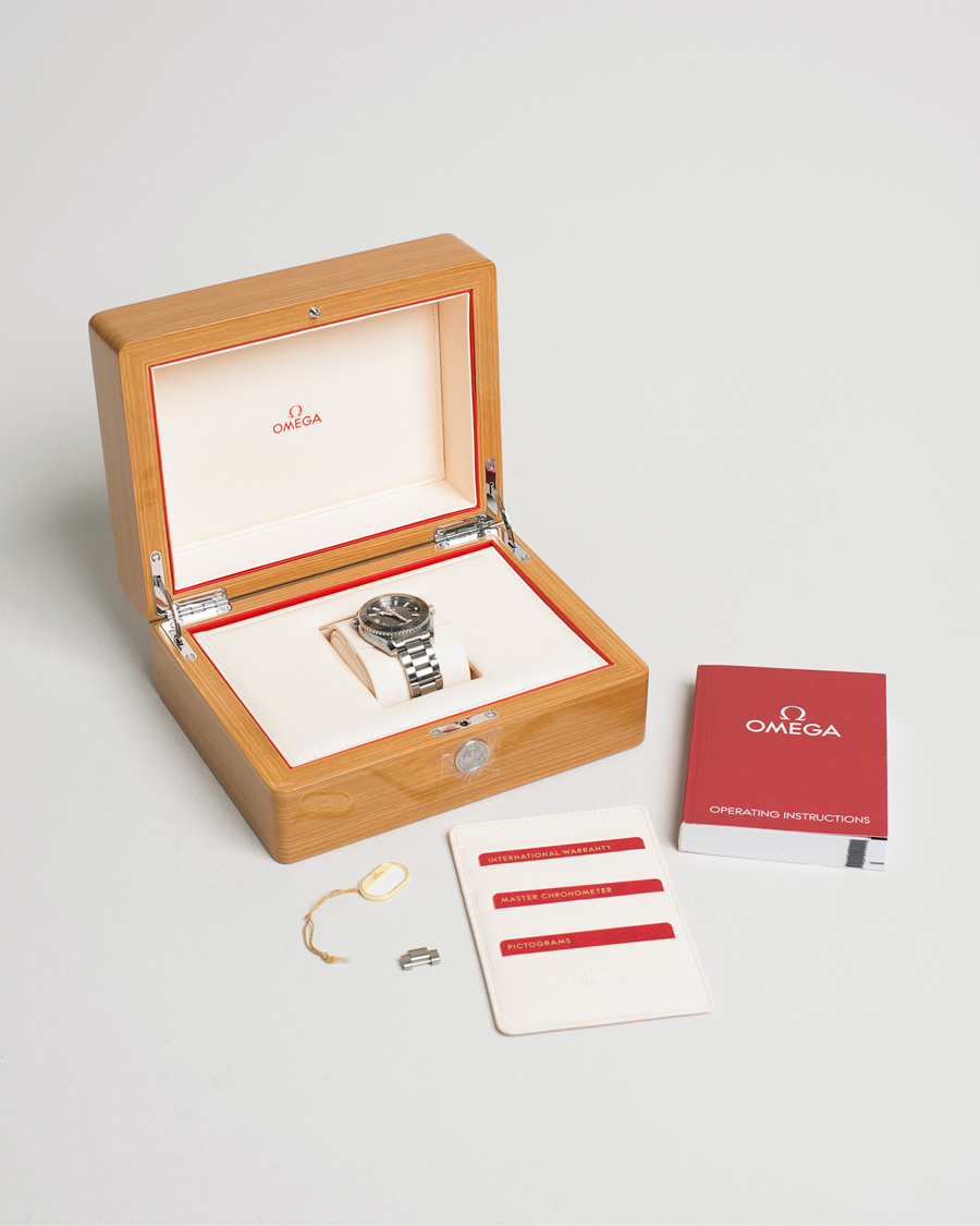 Uomini | Omega Pre-Owned Seamaster Planet Ocean Silver | Omega Pre-Owned | Seamaster Planet Ocean Silver