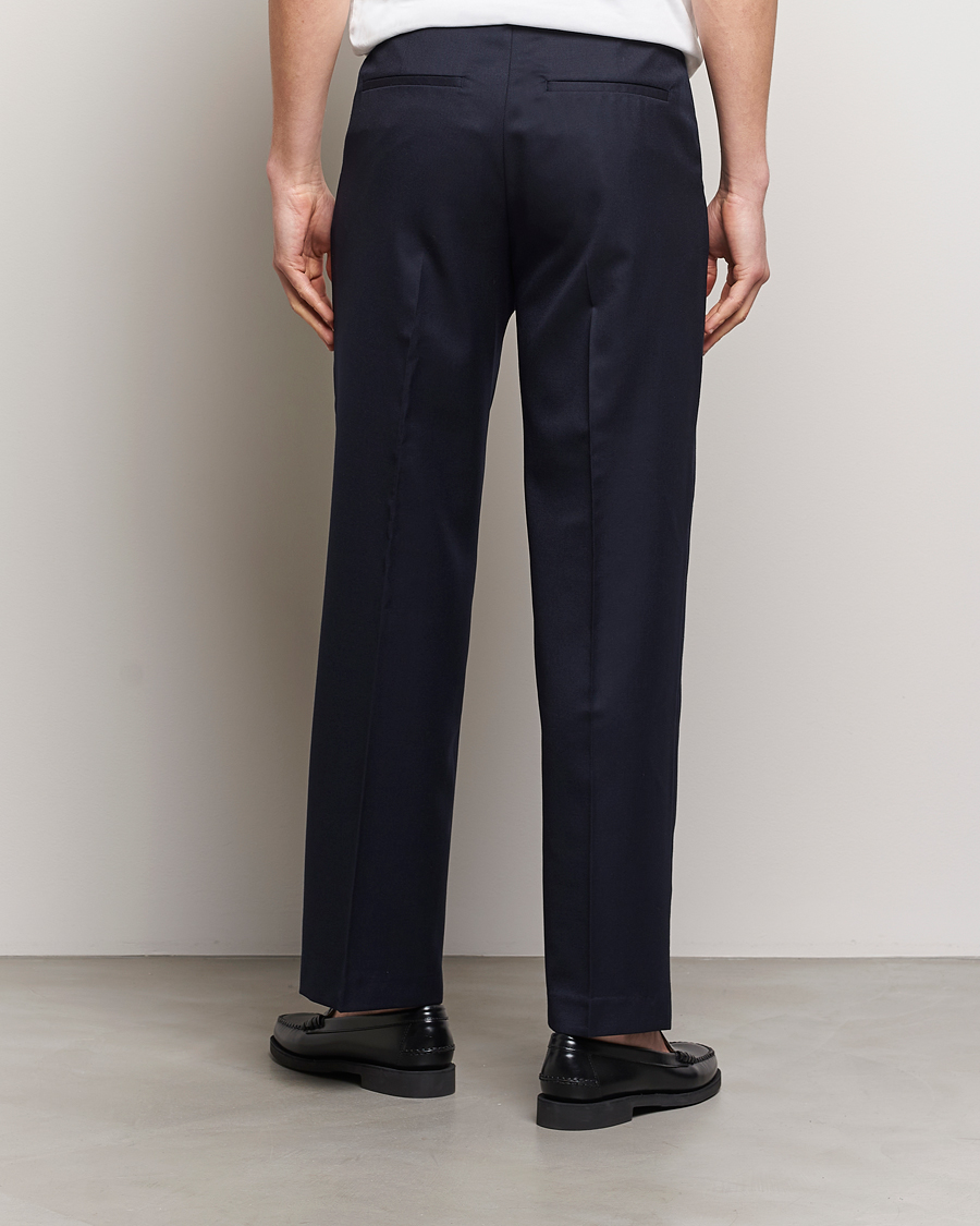 Uomini | Pantaloni | A Day's March | Edward Relaxed Wool Trousers Navy