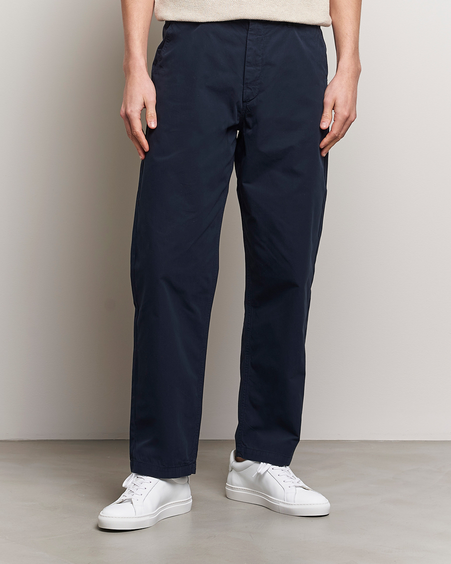 Uomini | Pantaloni | A Day's March | Redwood Light Cotton Trousers Navy