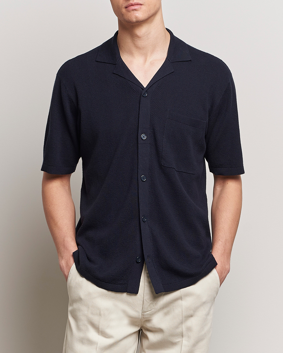 Uomini | Camicie | A Day's March | Yamu Knitted Herringbone Shirt Navy