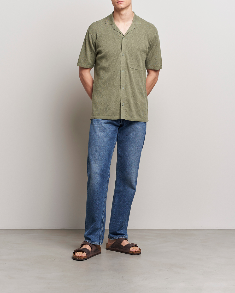 Uomini | Camicie | A Day's March | Yamu Knitted Herringbone Shirt Olive