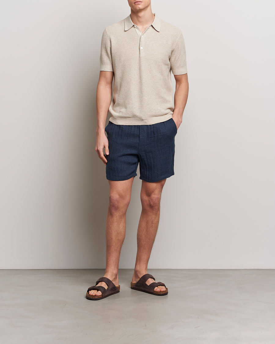 Uomini | Pantaloncini | A Day's March | Ipu Herringbone Linen Drawstring Shorts Indigo Blue