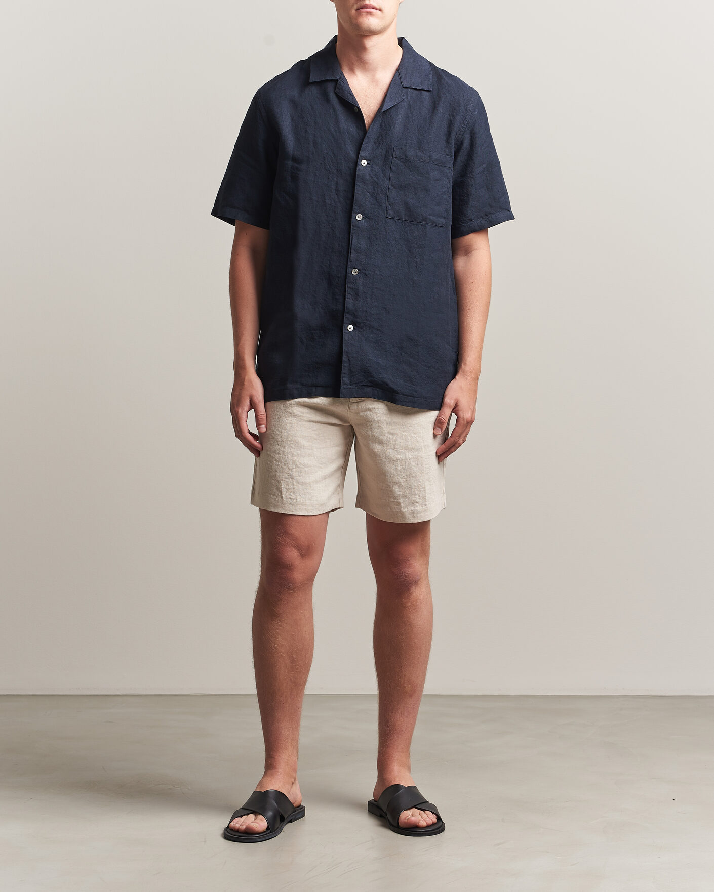 Uomini | Pantaloncini | A Day's March | Luny Linen Shorts Oyster