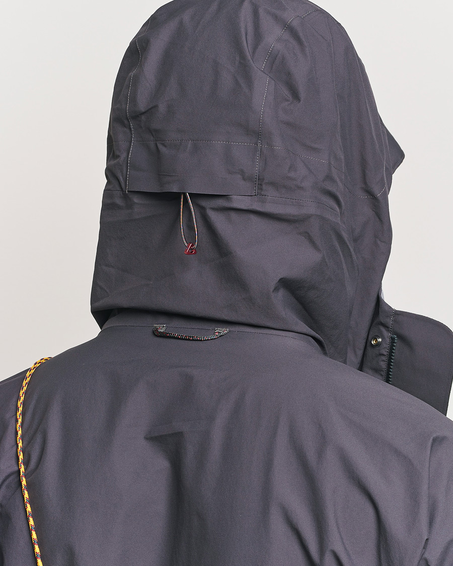 Uomini | Giacche | Klättermusen | Asynja Lightweight Waterproof Jacket Raven