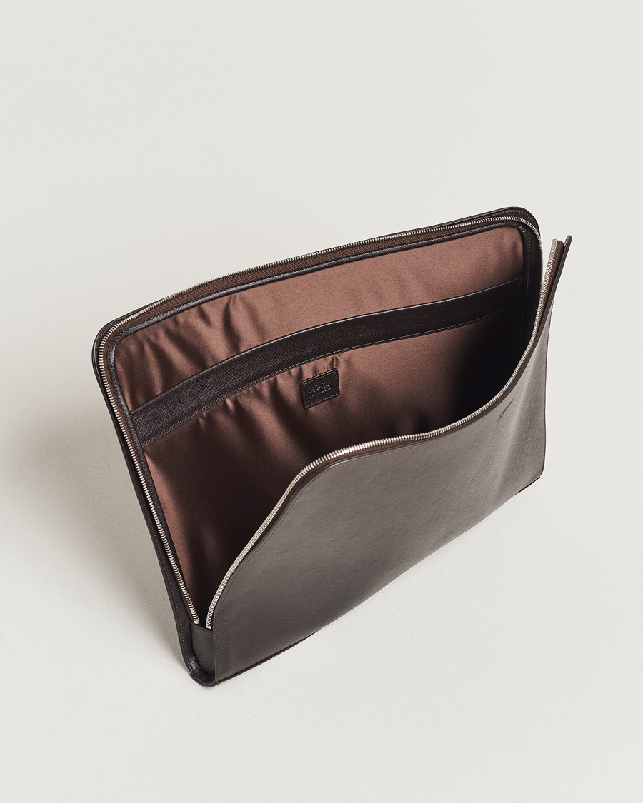 Uomini | Oscar Jacobson Laptop Leather Holder Forastero Brown | Oscar Jacobson | Laptop Leather Holder Forastero Brown