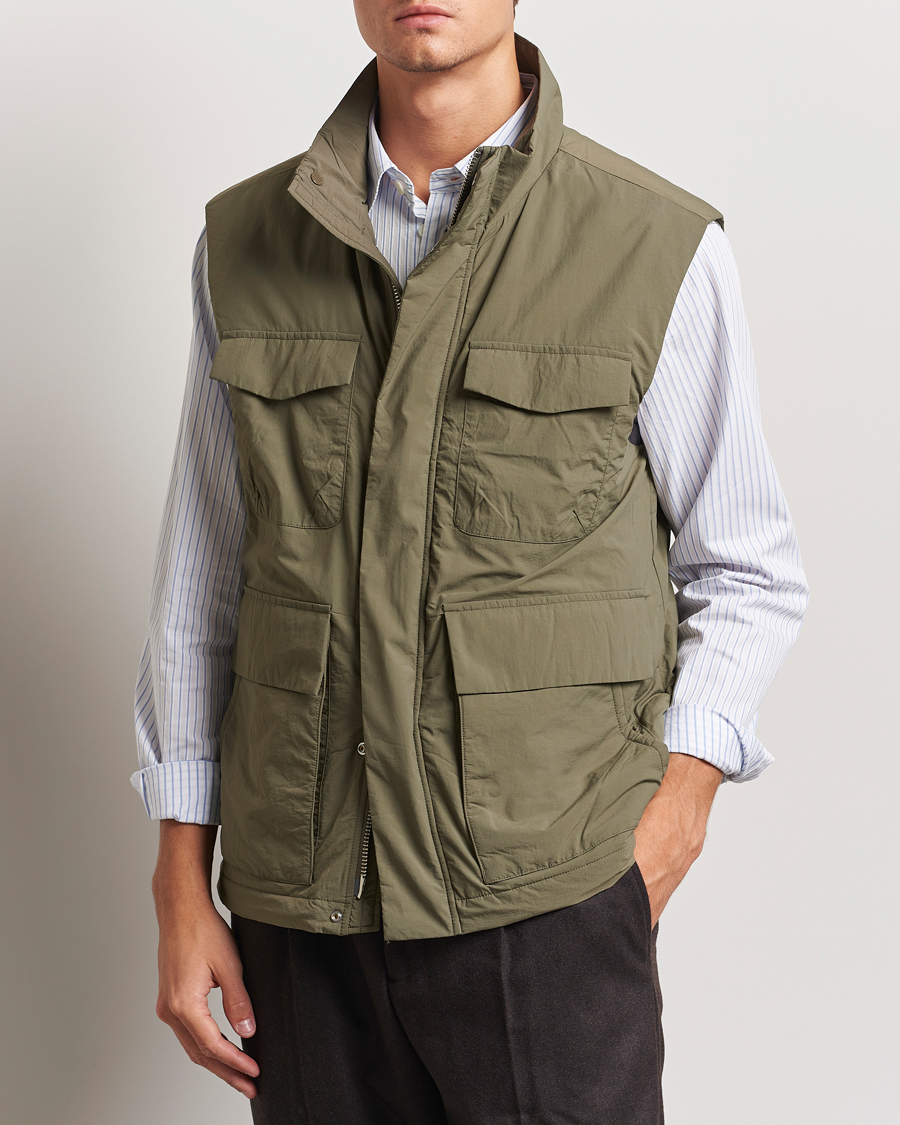 Uomini | Giacche | NN07 | Perry Nylon Padded Vest Capers Green
