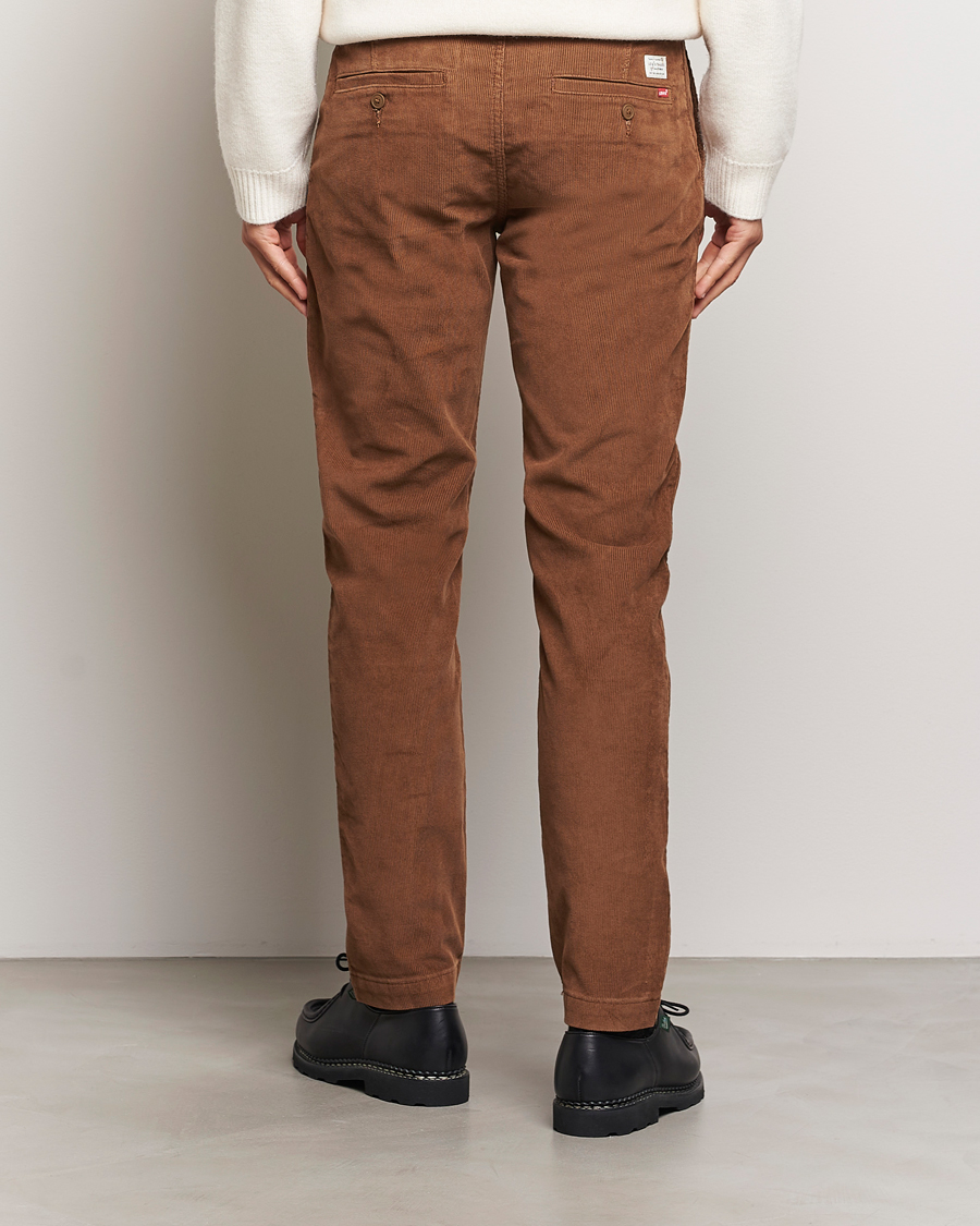 Uomini | Pantaloni | Levi's | 14W Corduroy Chino Karla Brown