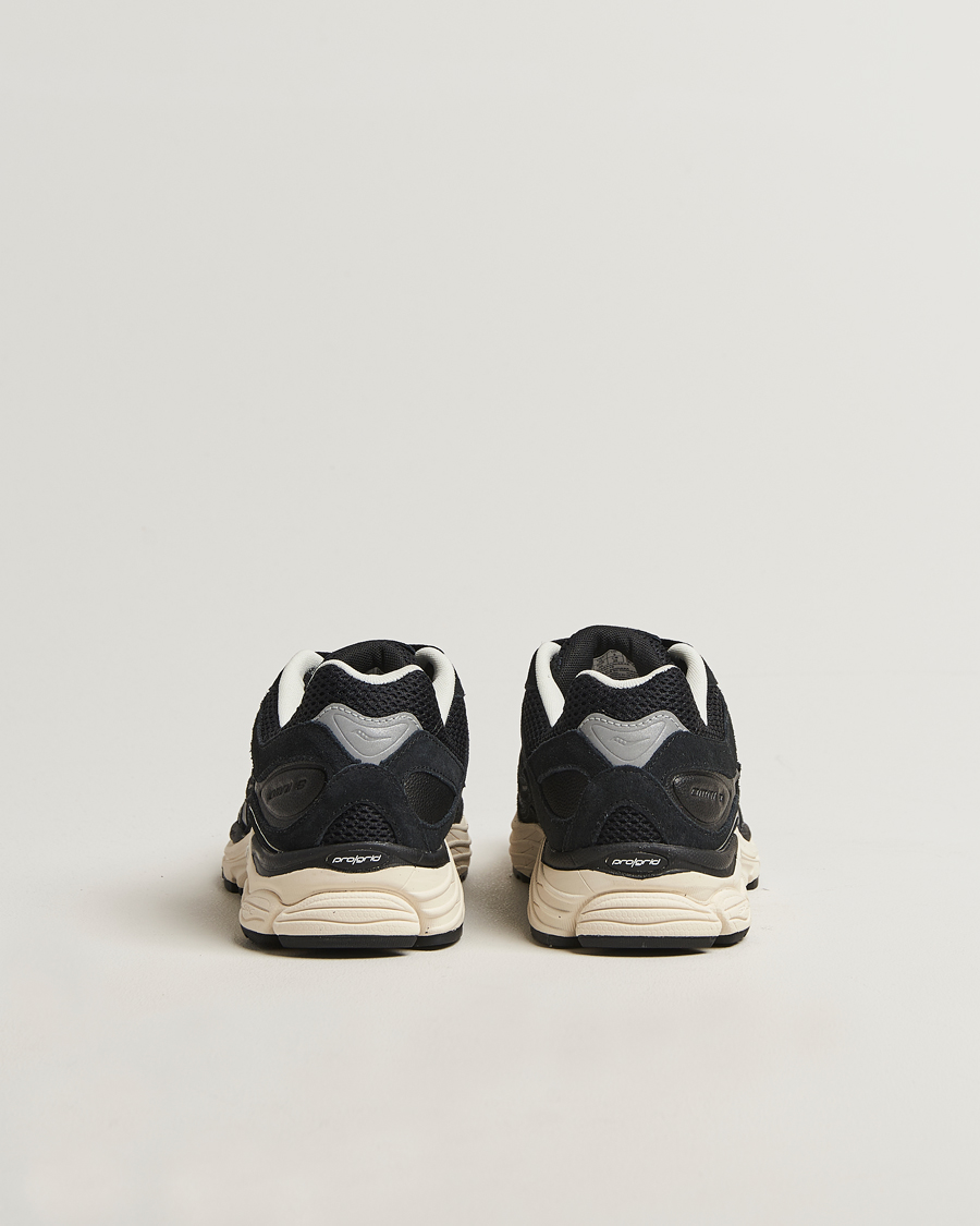 Uomini | Sneakers | Saucony | Progrid Omni 9 Running Sneaker Black/Cream