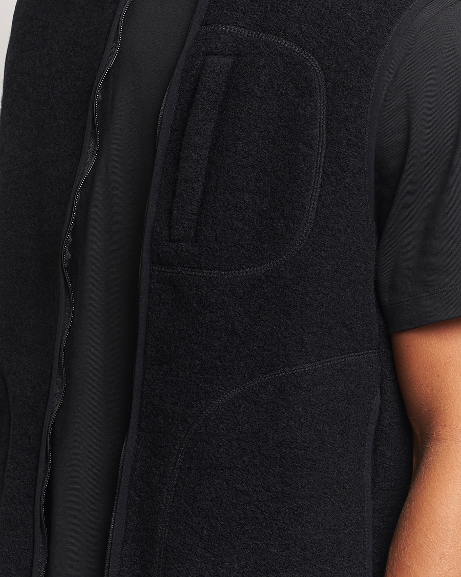 Uomini | Gilet | J.Lindeberg | Duncan Wool Fleece Vest Black