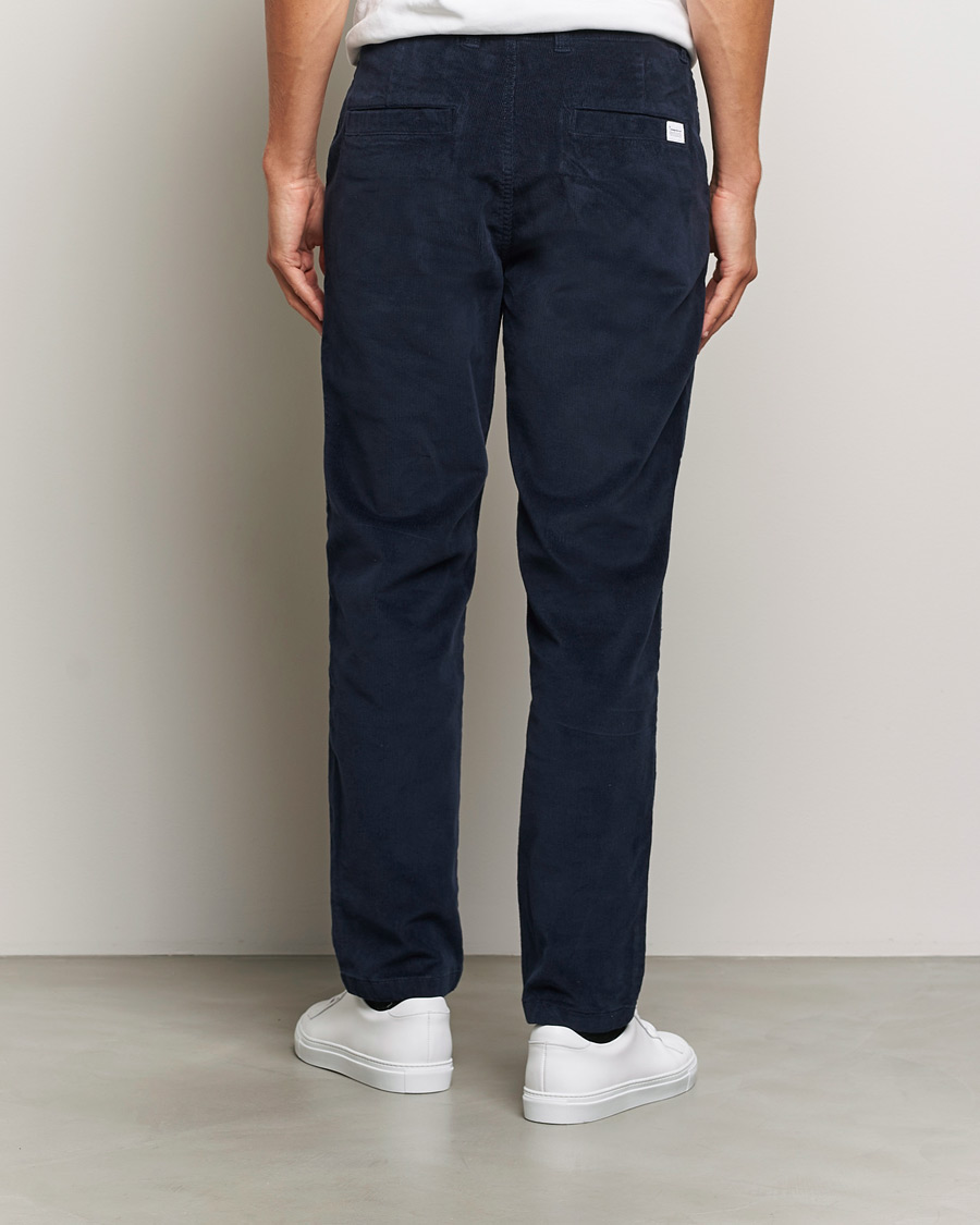 Uomini | Pantaloni | KnowledgeCotton Apparel | Chuck Regular Cord Trousers Night Sky