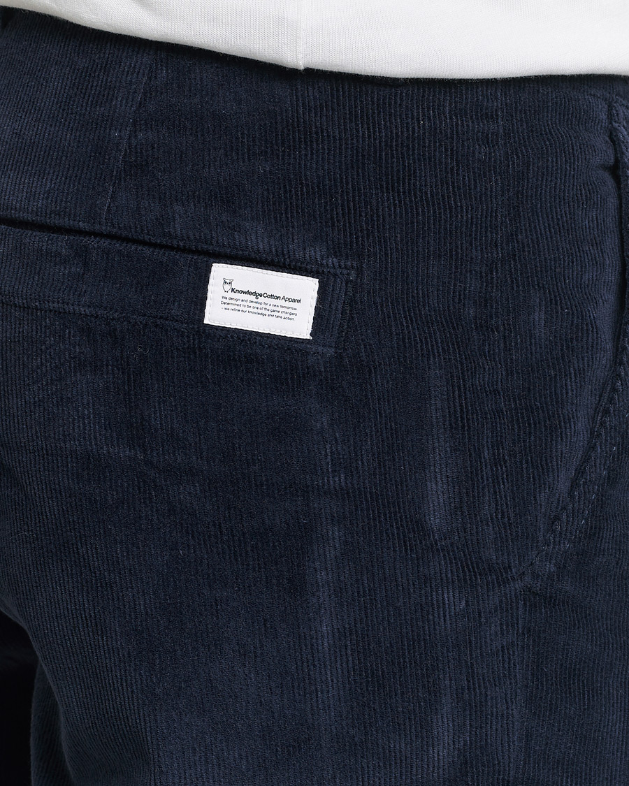 Uomini | Pantaloni | KnowledgeCotton Apparel | Chuck Regular Cord Trousers Night Sky