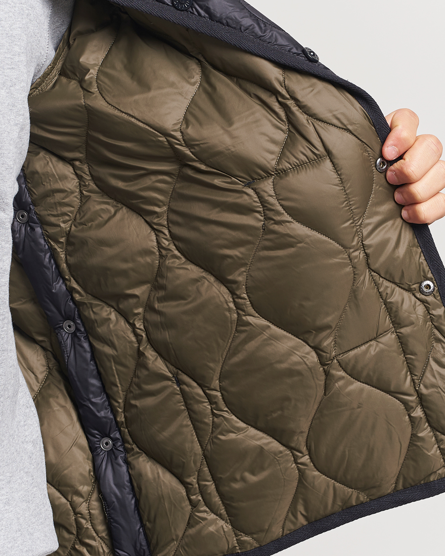 Uomini | Giacche | TAION | Military Crew Neck Down Jacket Black