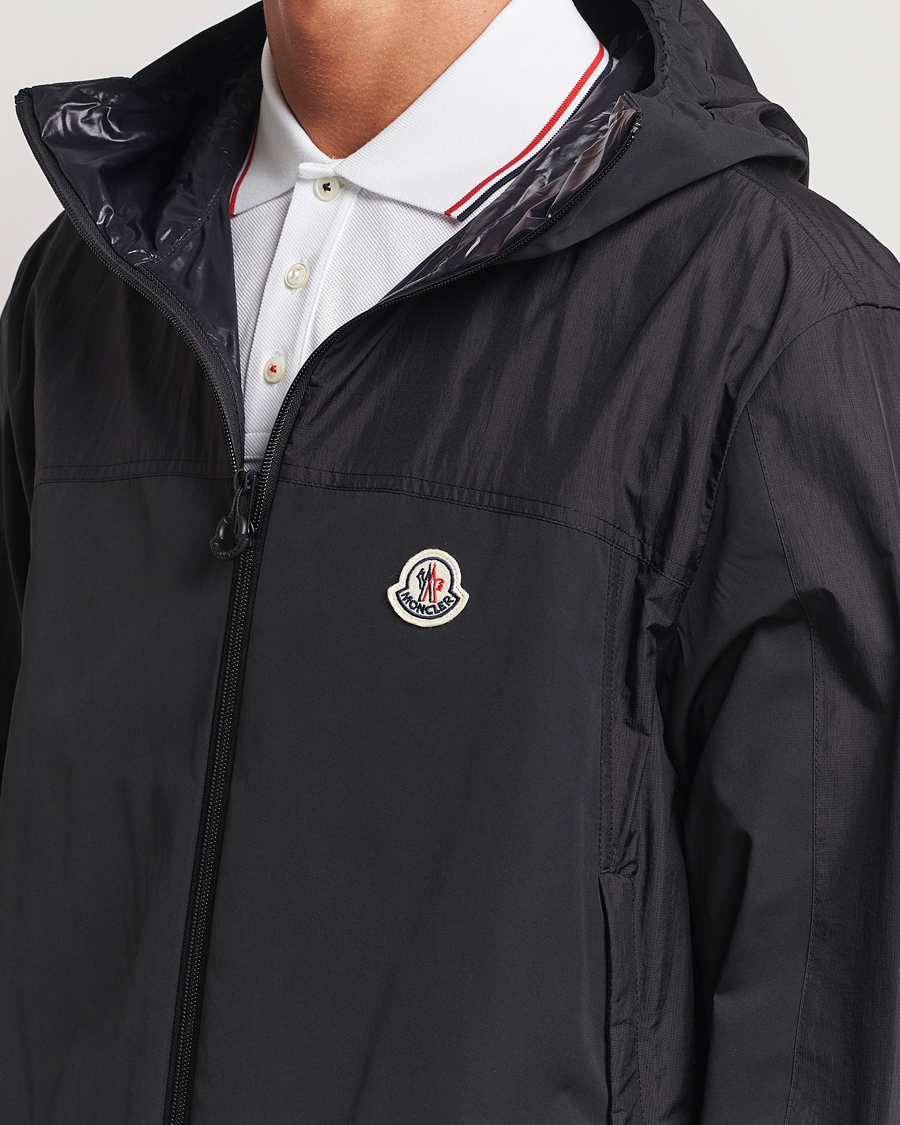 Uomini | Giacche | Moncler | Kona Hooded Jacket Black